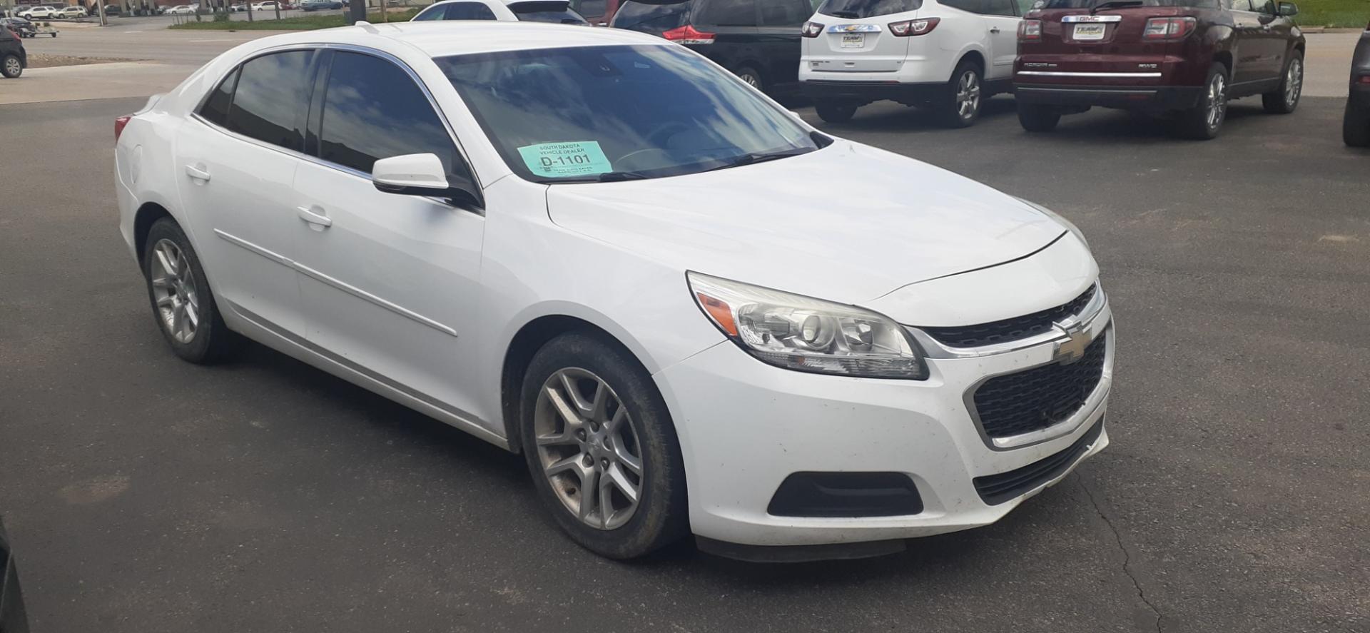 2014 Chevrolet Malibu 1LT (1G11C5SL9EF) with an 2.5L L4 DOHC 16V engine, 6-Speed Automatic transmission, located at 2015 Cambell Street, Rapid City, SD, 57701, (605) 342-8326, 44.066433, -103.191772 - Photo#4